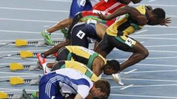 <b>ESCAPADA. </b>La imagen muestra cómo Usain Bolt se adelanta a todos sus rivales en la final de 100.