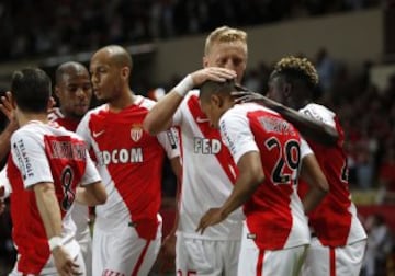 Mónaco y Falcao celebran: ¡Campeones de Francia!