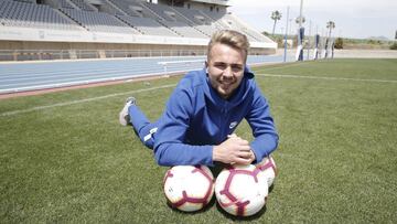 02/05/19 ENTREVISTA A ONTIVEROS JUGADOR DEL  MALAGA 