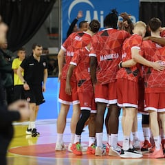 El Baxi Manresa suma la tercera