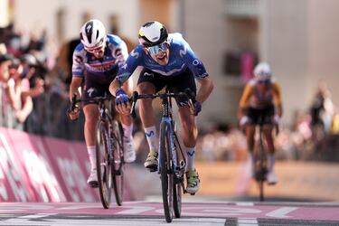 Pelayo Sánchez pelea la etapa. 