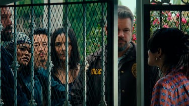 El nuevo éxito de Netflix arrasa en 89 países: un trepidante thriller de acción con dos superestrellas de Hollywood