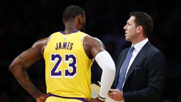 LeBron no quería parar, pero los Lakers le convencieron