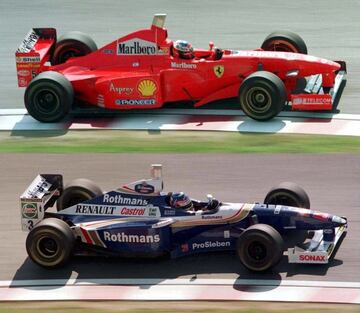 El incidente entre Michael Schumacher y Jacques Villeneuve en el circuito de Jerez marcaría la temporada de 1977. Llegaron a la última carrera del año con un punto de diferencia. El canadiense intentó adelantar al alemán y éste, viendo que se le escapaba el título, le cerró la trayectoria, acabando con el piloto de Ferrari fuera de carrera. El de Williams pudo acabar a duras penas para proclamarse campeón del mundo.