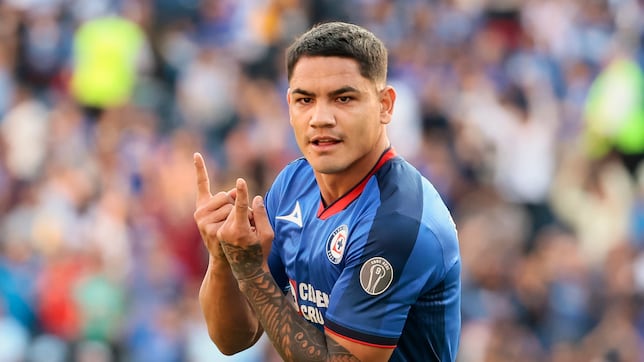 Cruz Azul espera el regreso de Gabriel ‘Toro’ Fernández para octubre