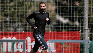 Benzema avanza: segundo día seguido sobre el césped