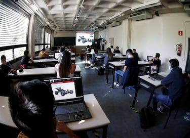 Así son las aulas 'espejo' contra el coronavirus que triunfan en Navarra