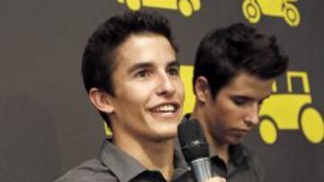 El piloto de MotoGP del equipo Repsol Honda Marc Márquez durante la presentación hoy como la nueva imagen de la empresa Rodi, hoy en un acto celebrado en Vic.