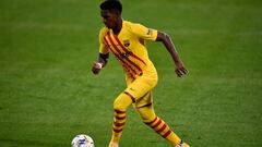 J&uacute;nior Firpo, en el partido ante el N&agrave;stic.