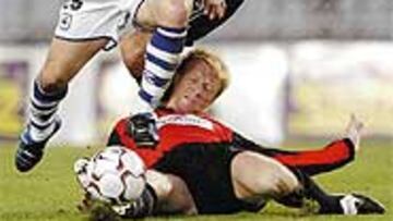 <B>TALISMÁN</B>. Lussenhoff volvió a ganar en Anoeta, donde ya venció con el Tenerife en marzo de 2002, en la última derrota casera de los vascos.