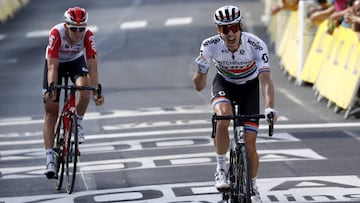 Impey no dio opci¨®n en la novena etapa y Alaphilippe sigue l¨ªder