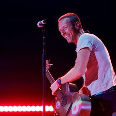 When is Coldplay’s new album coming out in the US and how many songs will it have?