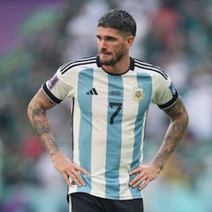De Paul desaparece con Argentina