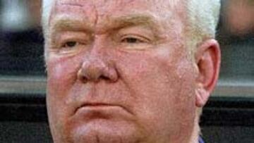 <b>Fallece un mito.</b> El veterano entrenador del Dínamo de Kiev, Lobanovsky, ha fallecido tras no recuperarse del infarto cerebral que sufrió tras un encuentro de Liga.