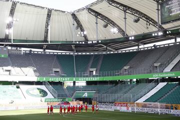 Los jugadores del Bayern celebran el ttulo de liga. 