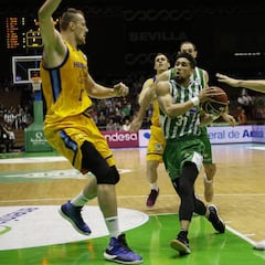 El Betis pierde en un partido apretadísimo y sigue en la cola