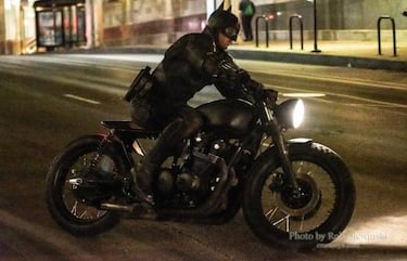 The Batman: nuevas fotos y vídeos de Batman y Catwoman en el set de rodaje de Chicago
