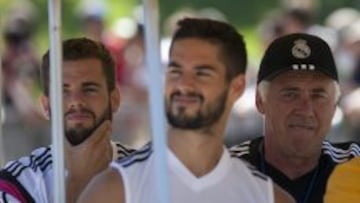 Nacho, Isco y Ancelotti.