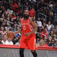 James Harden (46) vuelve a ser la peor pesadilla de los Clippers