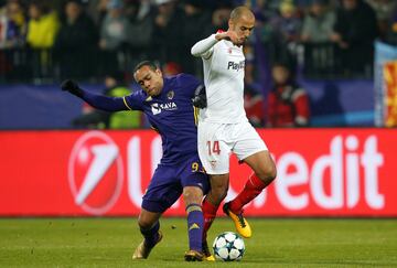 Marcos Tavares con Guido Pizarro.