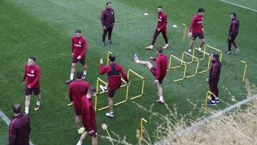 Entrenamiento del Atlético en el Cerro.