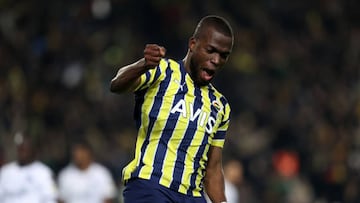 ISTANBUL, TURKIYE - JANUARY 29: Enner Valencia (13) of Fenerbahce celebrates after scoring a goal during Turkish Super Lig week 21 match between Fenerbahce and Kasimpasa at Ulker Stadium in Istanbul, Turkiye on January 29, 2023. (Photo by Ali Atmaca/Anadolu Agency via Getty Images)