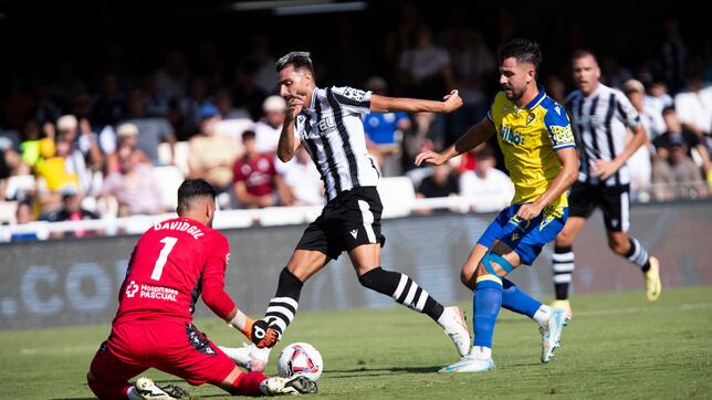 El vestuario albinegro debe dar “un paso adelante”