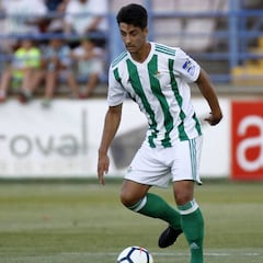 El Betis cede al centrocampista Cesar de la Hoz al Albacete