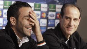Voro, junto a Rami, en la rueda de prensa previa al Lille-Valencia.