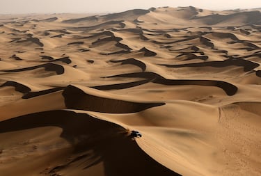 Nani Roma y Álex Haro de Ford Racing en acción durante la décima etapa. 