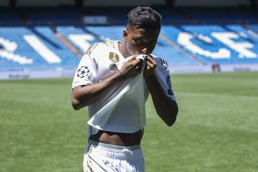 Fuera de toda lógica