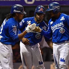 Monclova de fiesta hasta la madrugada por Serie del Rey