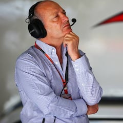 Ron Dennis deja McLaren
