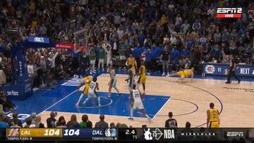 Austin Reaves desata la locura en los Lakers: vean a LeBron