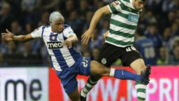 Emiliano Insúa, con el Sporting.