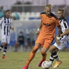 El derbi Valencia-Levante, el domingo 13, a las 21:00 horas