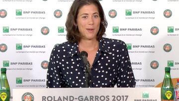 Viva la naturalidad y la simpatía: Garbiñe deslumbrando a la prensa