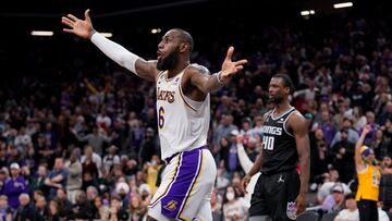 LeBron James es un haz de luz en la pista de los Kings