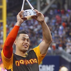 Giancarlo Stanton regresa a Florida para la pretemporada
