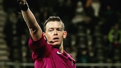 Who is Allard Lindhout, the referee for Monaco - Barcelona in the Champions League today?