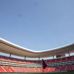 Desmienten clausura del estadio de Chivas