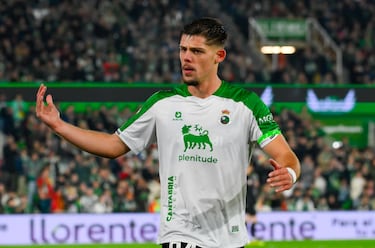 Oficial: El Málaga ficha a Javi Montero 