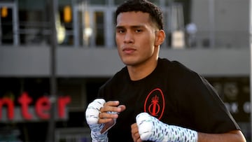 David Benavidez estará decepcionado si no noquea a Caleb Plant