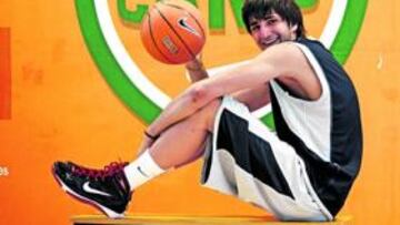 <b>INAMOVIBLE. </b>El presidente no escucha ofertas por Ricky.