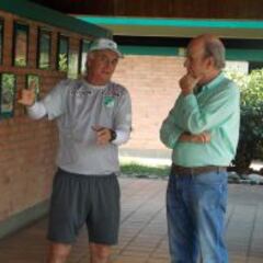 Presidente del Cali, firme con ‘el Pecoso’ Castro