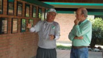 Presidente del Cali, firme con ‘el Pecoso’ Castro