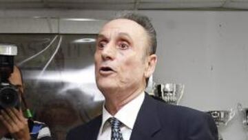 <b>ACORRALADO. </b>Lopera vuelve a tener malas noticias.