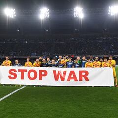 Las imágenes de la victoria del Barcelona en Nápoles