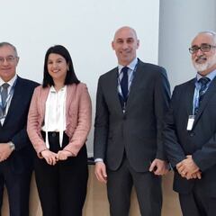 Rubiales anuncia modificar el formato de la Supercopa y Copa: en el campo del "rival más débil"