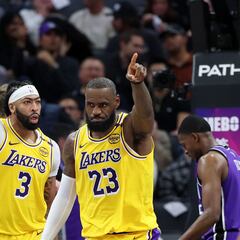 Anthony Davis was “in LeBron’s way” according to former NBA player